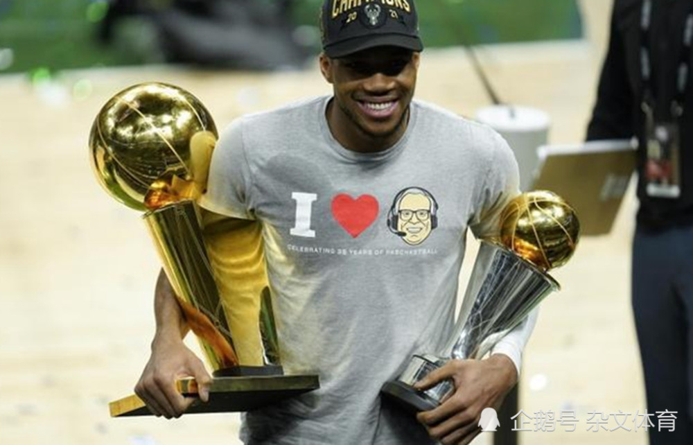 亚博入口 -转会期尼斯调整名单以备NBA总决赛；门线救险环节打磨；话题不断；心理建设被强调的简单介绍